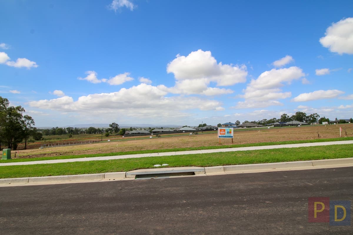 Lot 609 / 16 Cheal Street, Singleton NSW 2330, Singleton - Thumbnail 2