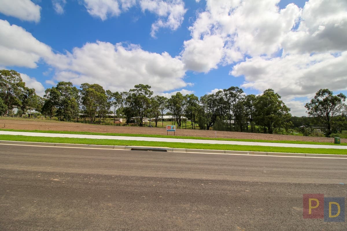 Lot 605 / 9 Cheal Street, Singleton NSW 2330, Singleton - Thumbnail 2