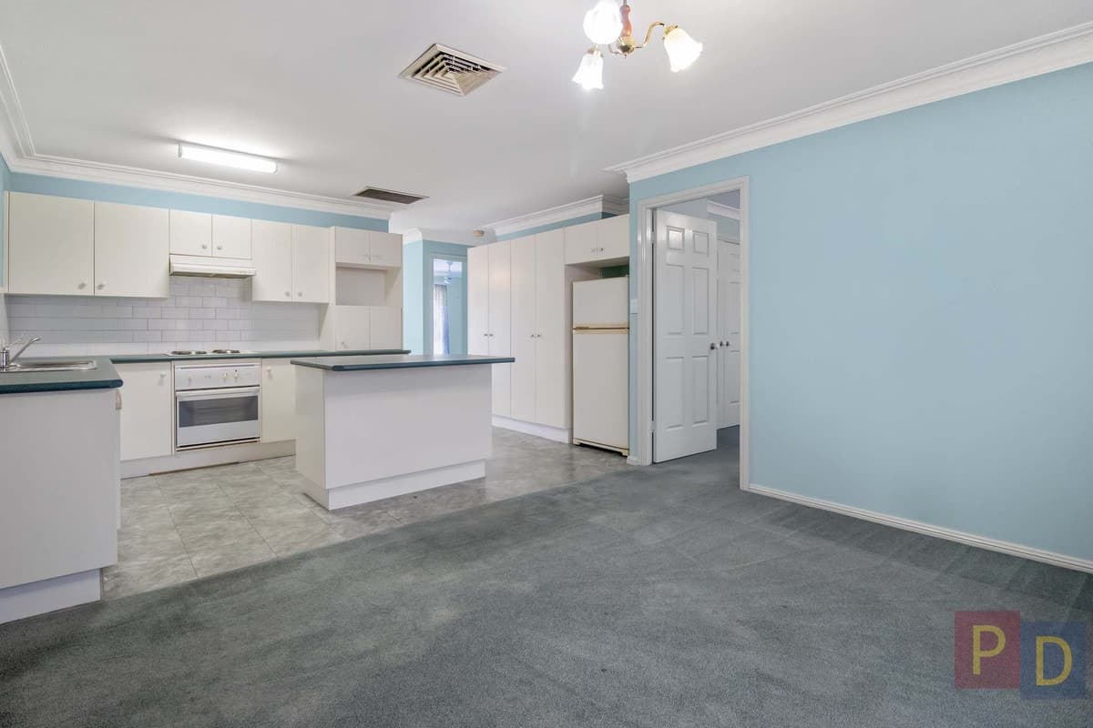 2 / 35 Henry Drive, Singleton NSW 2330, Singleton - Thumbnail 2