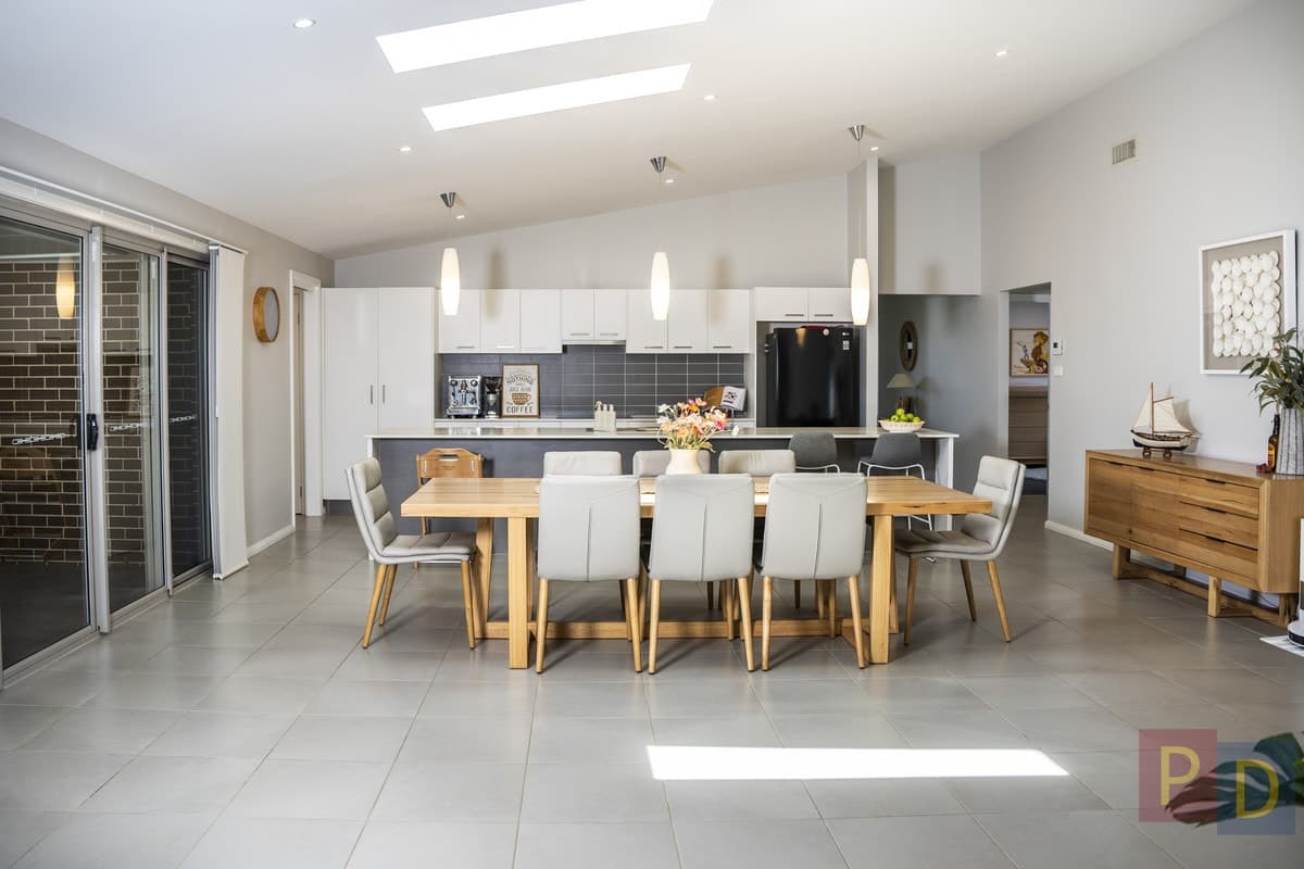 35 Broomfield Crescent, SINGLETON NSW 2330, Singleton - Thumbnail 2