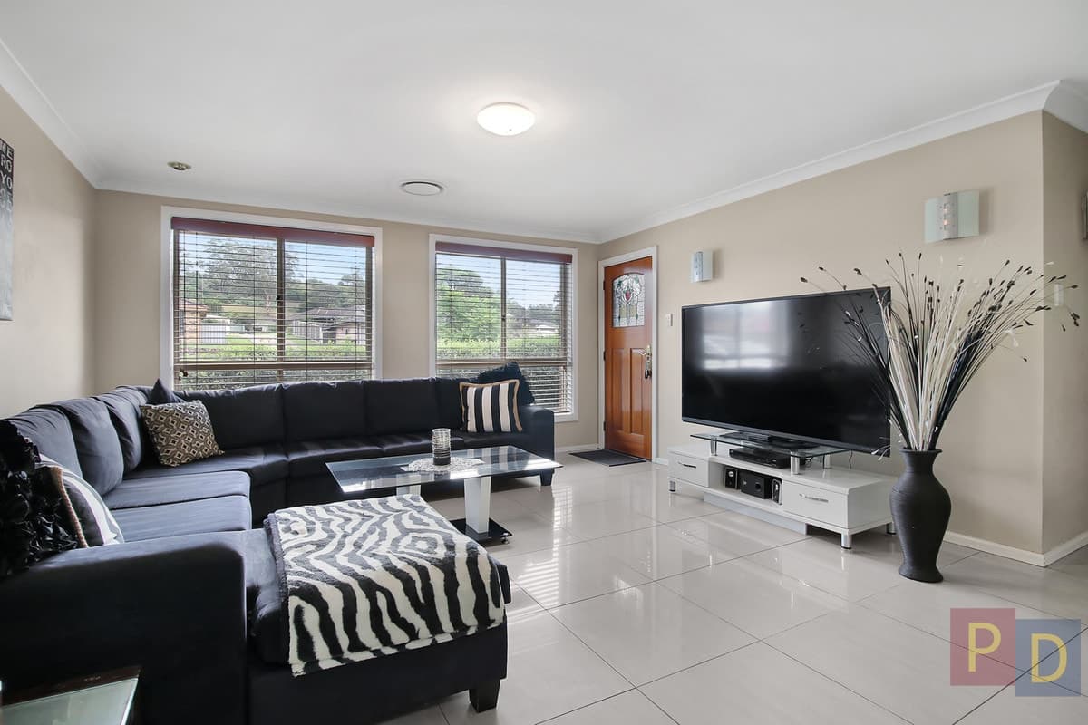 37 Lachlan Avenue, Singleton NSW 2330, Singleton - Thumbnail 2
