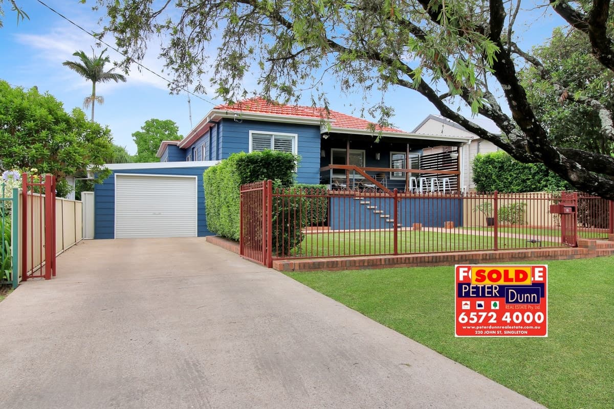 15 Dight Avenue, Singleton NSW 2330, Singleton - Image 1