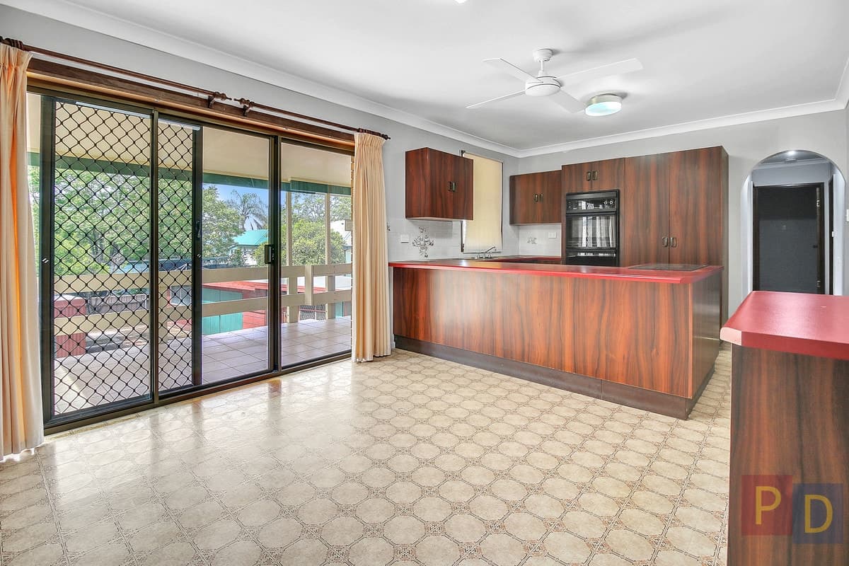 2 Deakin Avenue, Singleton NSW 2330, Singleton - Thumbnail 2