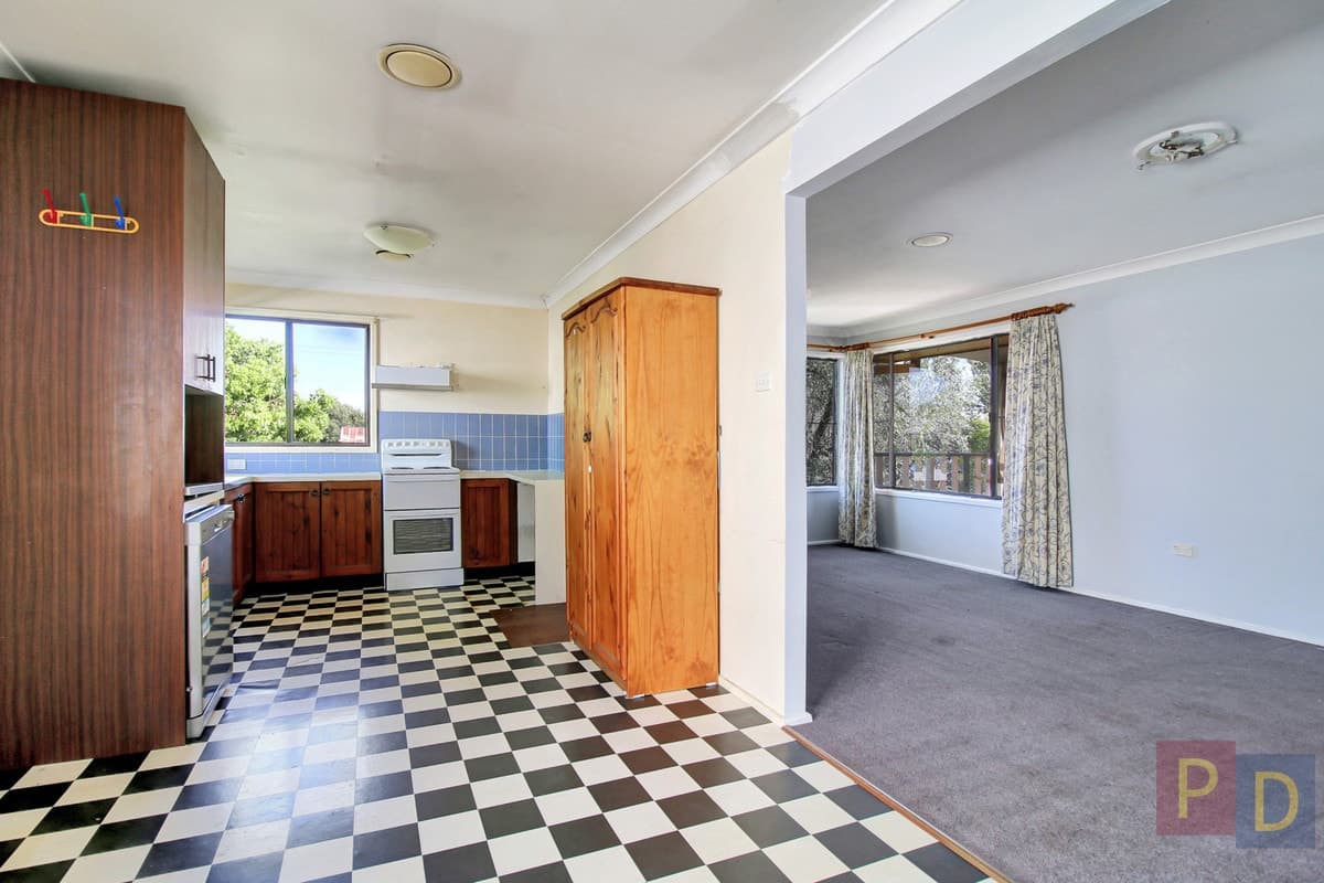 2 Collett Avenue, Singleton NSW 2330, Singleton - Thumbnail 3