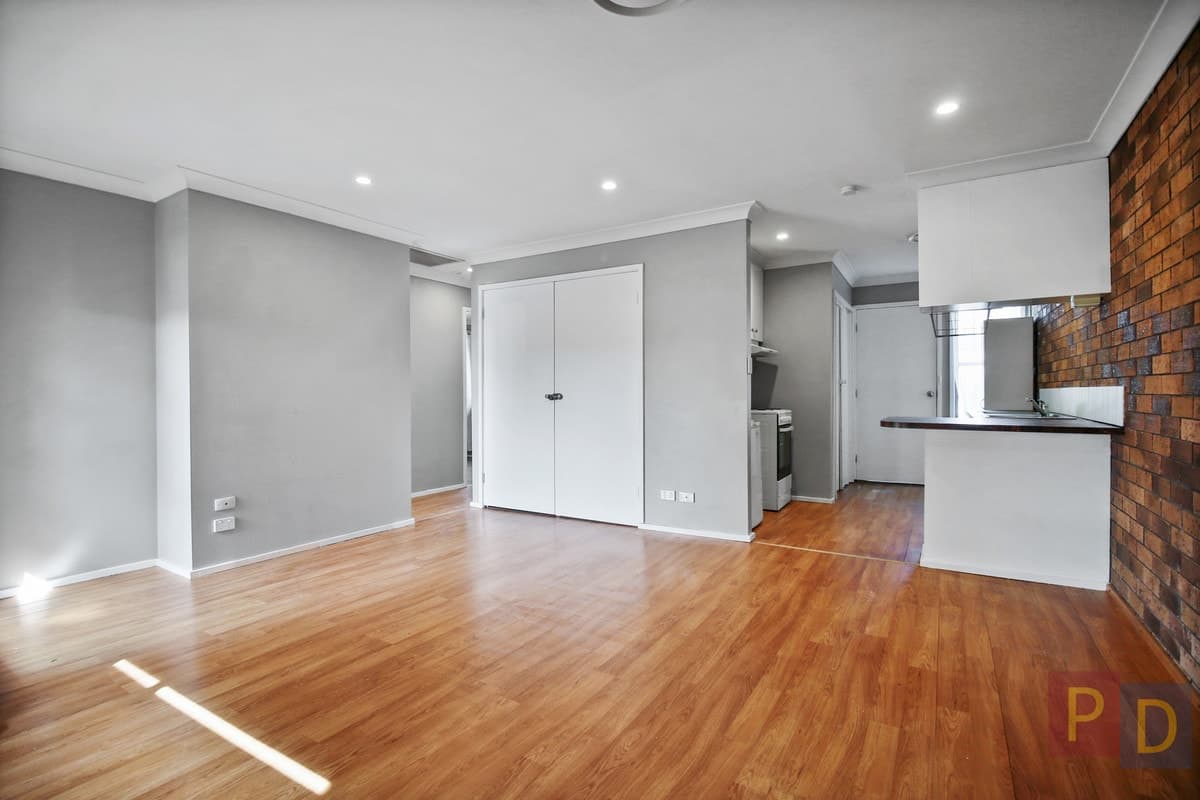 2 / 3 Simpson Terrace, Singleton NSW 2330, Singleton - Thumbnail 2