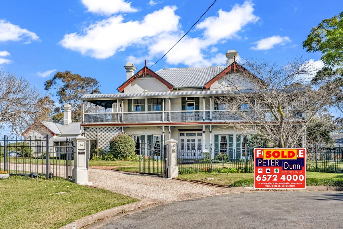 30 Edinburgh Avenue, Singleton NSW 2330, Singleton - Image 1