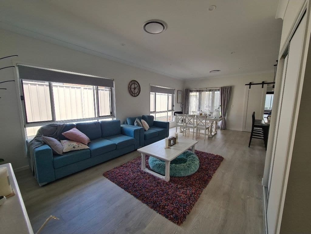 31 Hinchinbrook Cct, Morayfield - Thumbnail 8