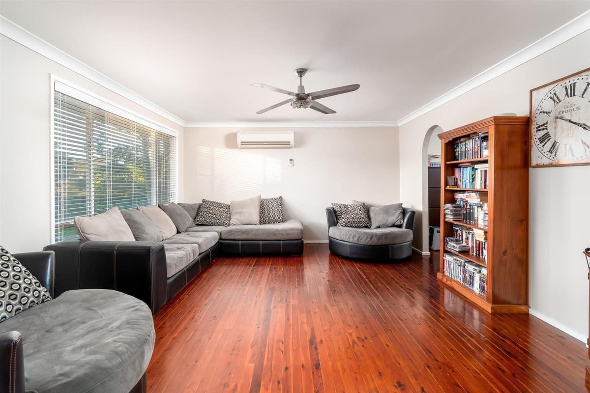 2 D\'Arbon Avenue, SINGLETON NSW 2330, Singleton - Thumbnail 2