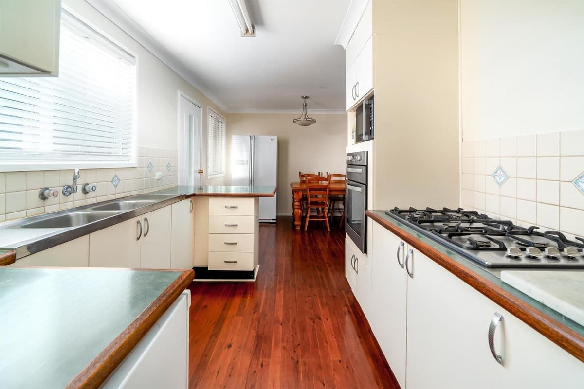 2 D\'Arbon Avenue, SINGLETON NSW 2330, Singleton - Thumbnail 7