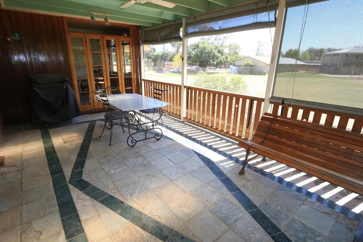 6 Sylvester Close, SINGLETON NSW 2330, Singleton - Thumbnail 7