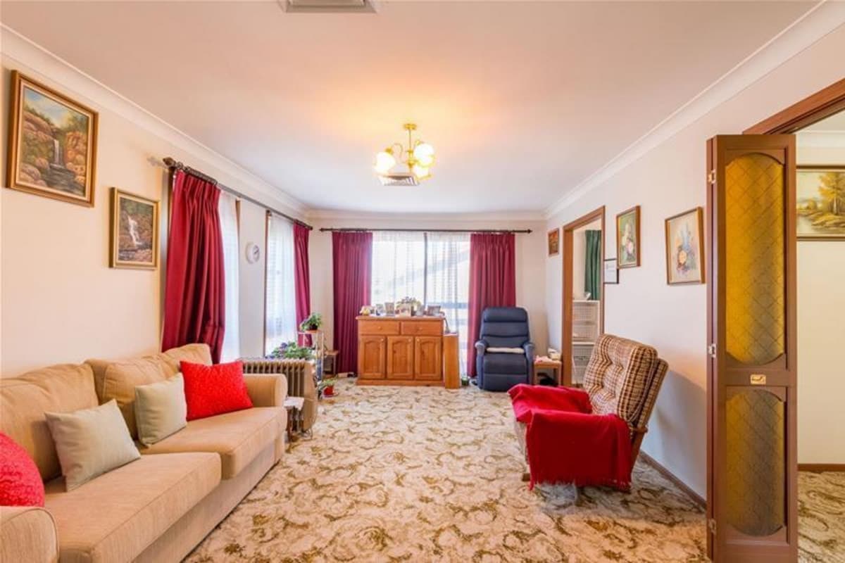 8 Deans Avenue, SINGLETON NSW 2330, Singleton - Thumbnail 2