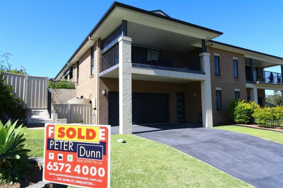 19 Nicholas Conoly Drive, SINGLETON NSW 2330, Singleton - Image 1
