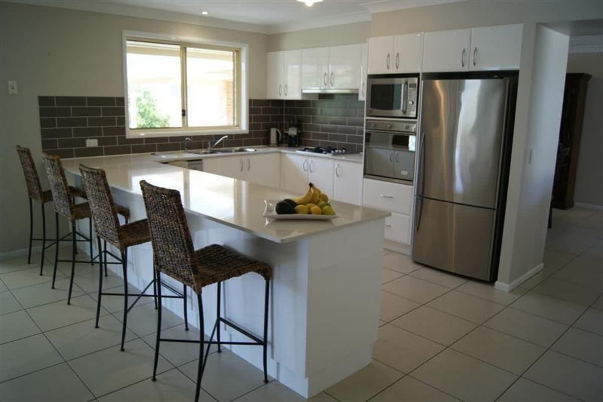17 Falkiner Crescent, SINGLETON NSW 2330, Singleton - Thumbnail 2