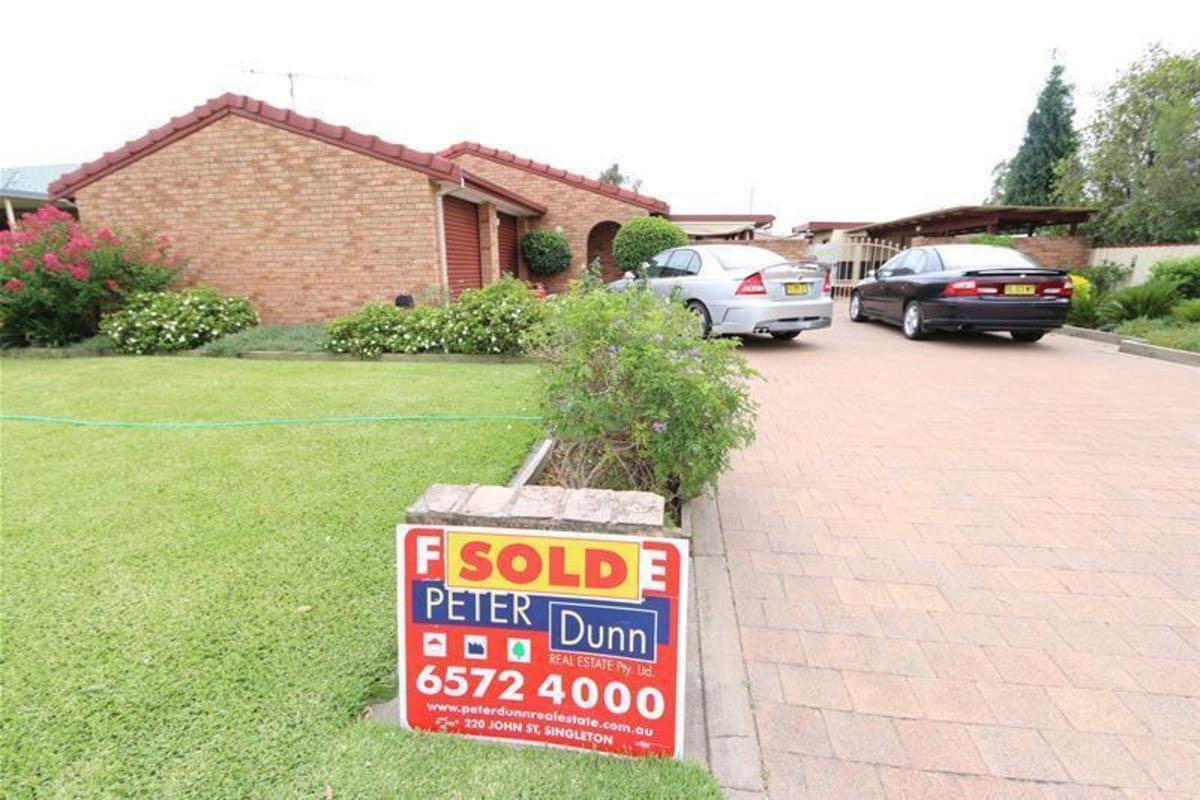 4 Benjamin Circuit, SINGLETON NSW 2330, Singleton - Image 1