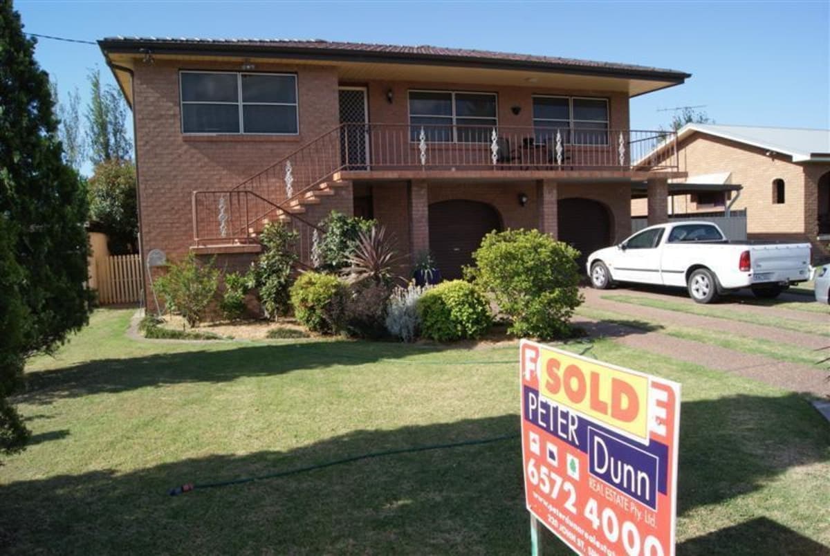 5 Bedrooms..renovated..9 Car Storage!!, Contact Us, Singleton - Image 1