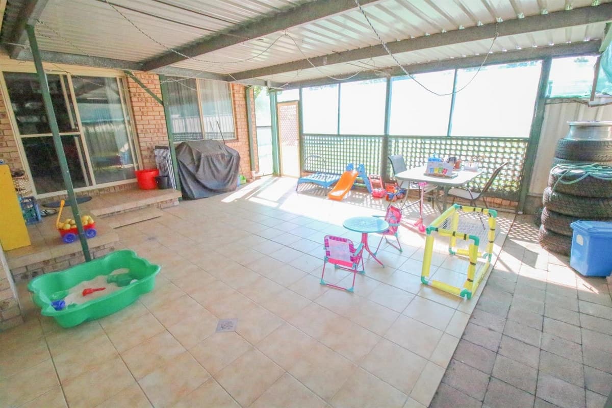 24 Waterhouse Avenue, SINGLETON NSW 2330, Singleton - Thumbnail 4
