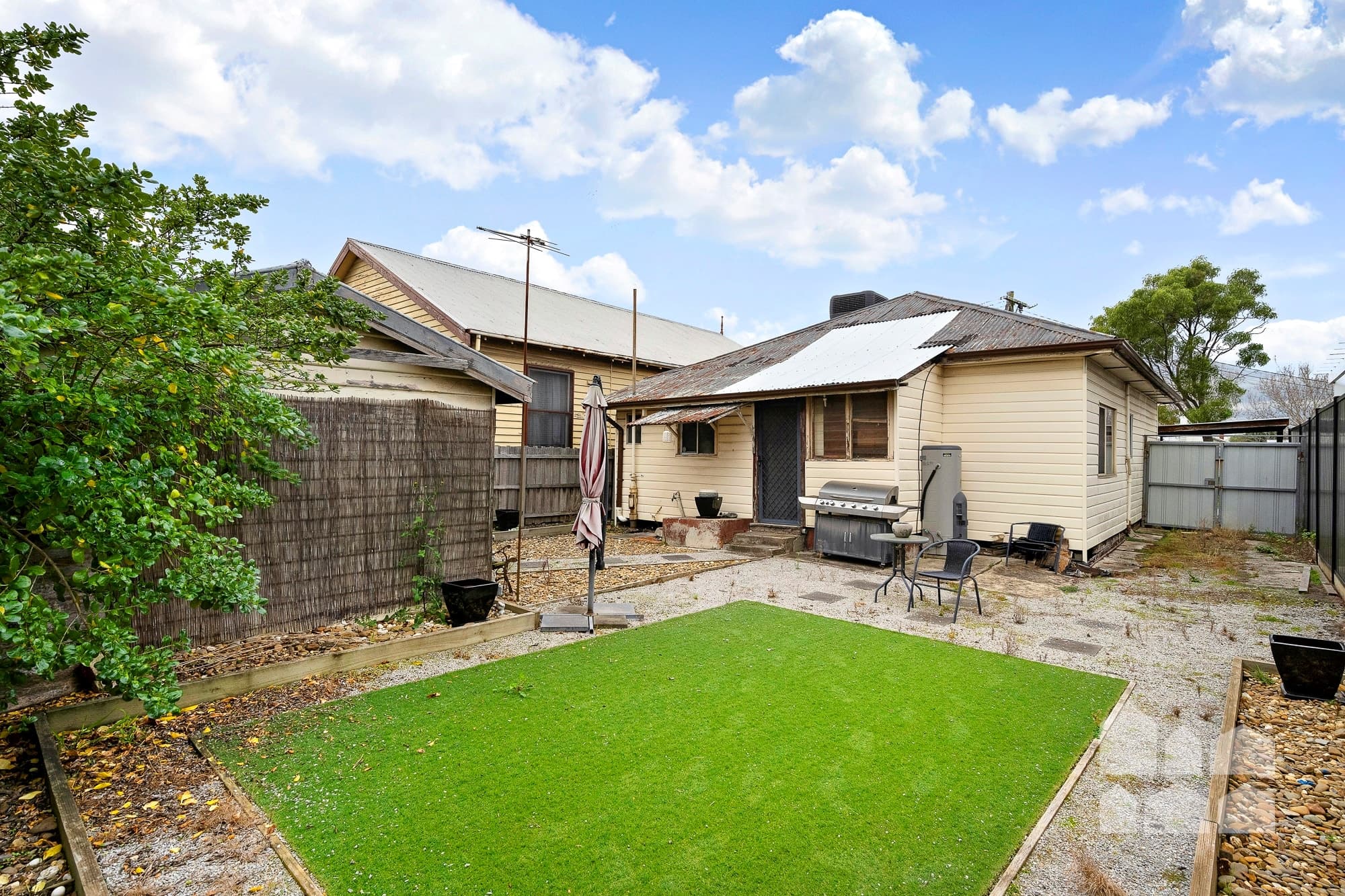 18 Pearce Street, Yarraville - Thumbnail 8