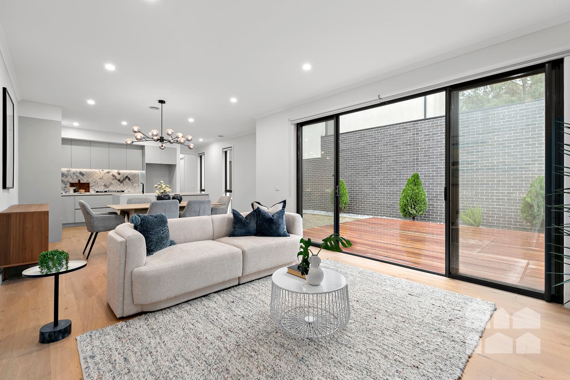 10 Hewitt Avenue, Footscray - Thumbnail 2
