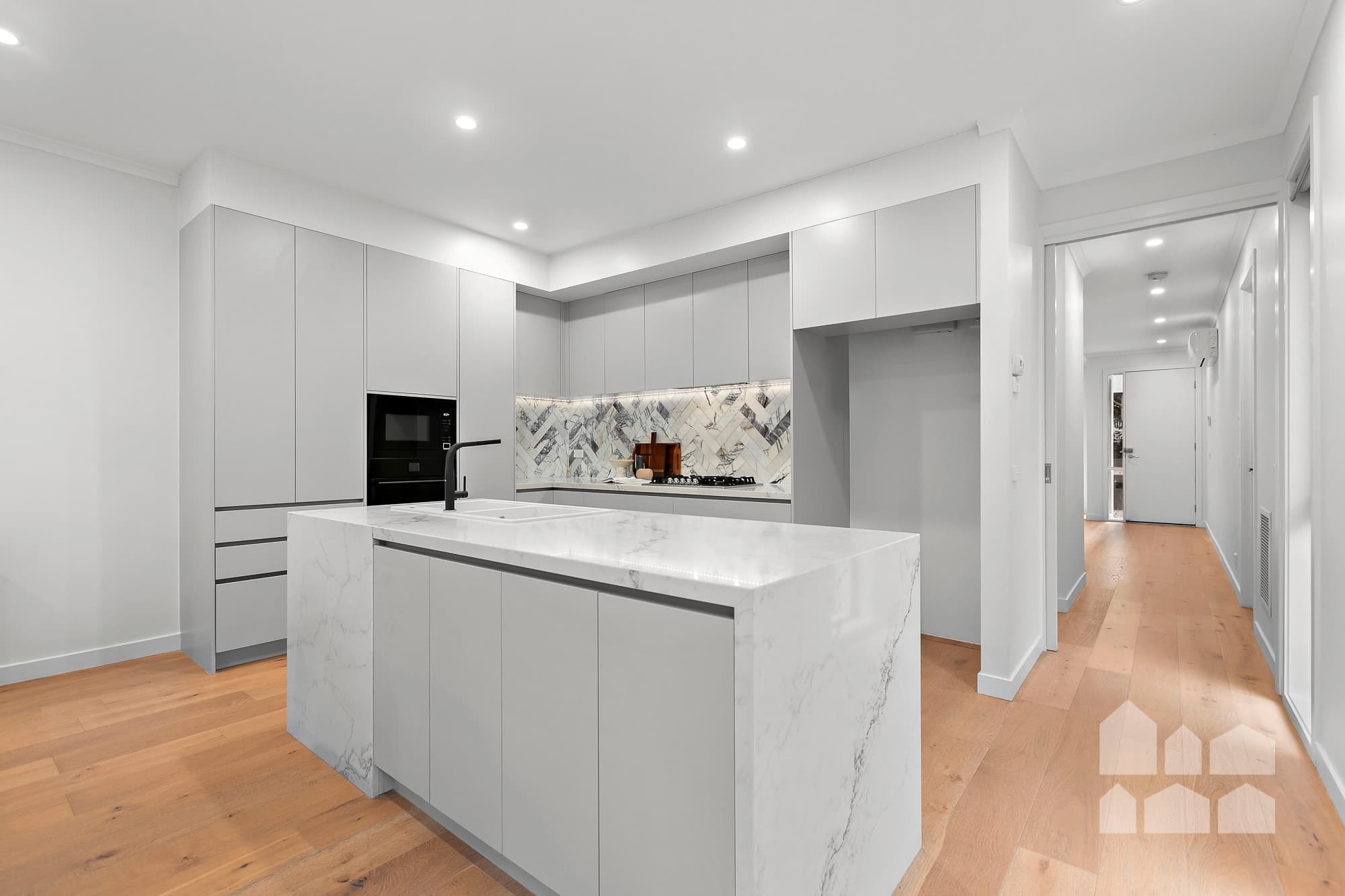 10 Hewitt Avenue, Footscray - Thumbnail 7