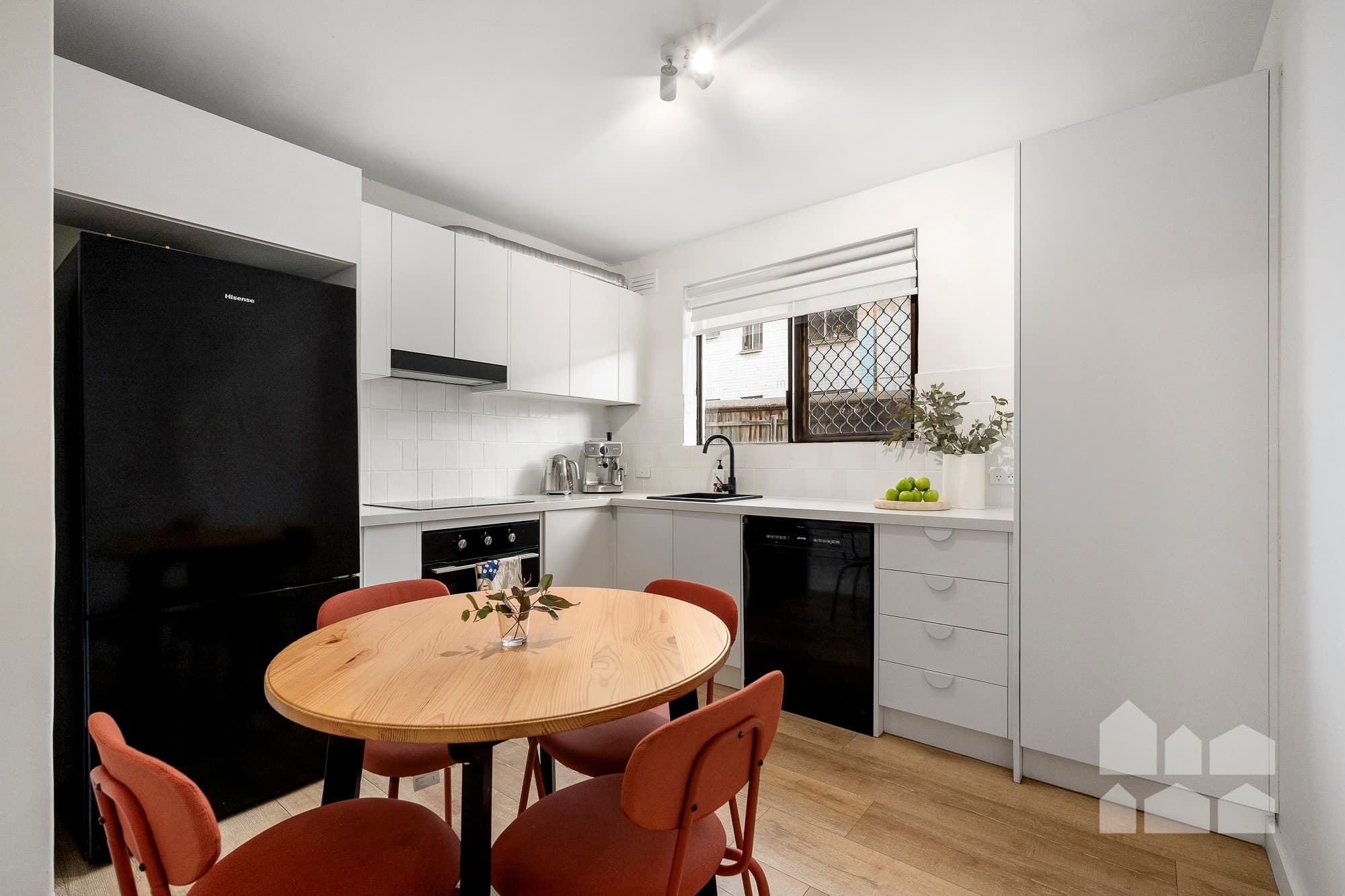 2/108 Rupert Street, West Footscray - Thumbnail 3