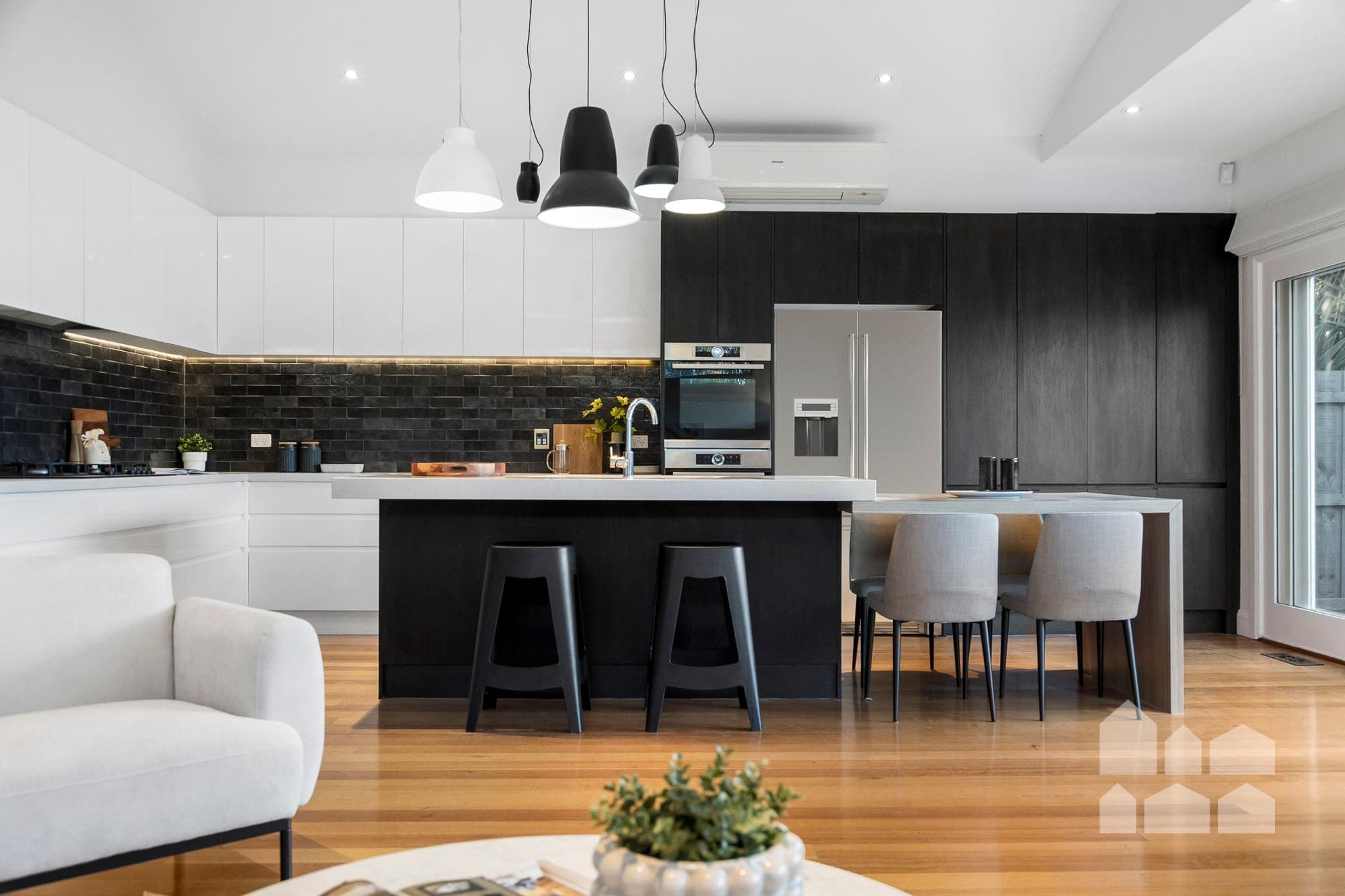 12 Stanhope Street, West Footscray - Thumbnail 5