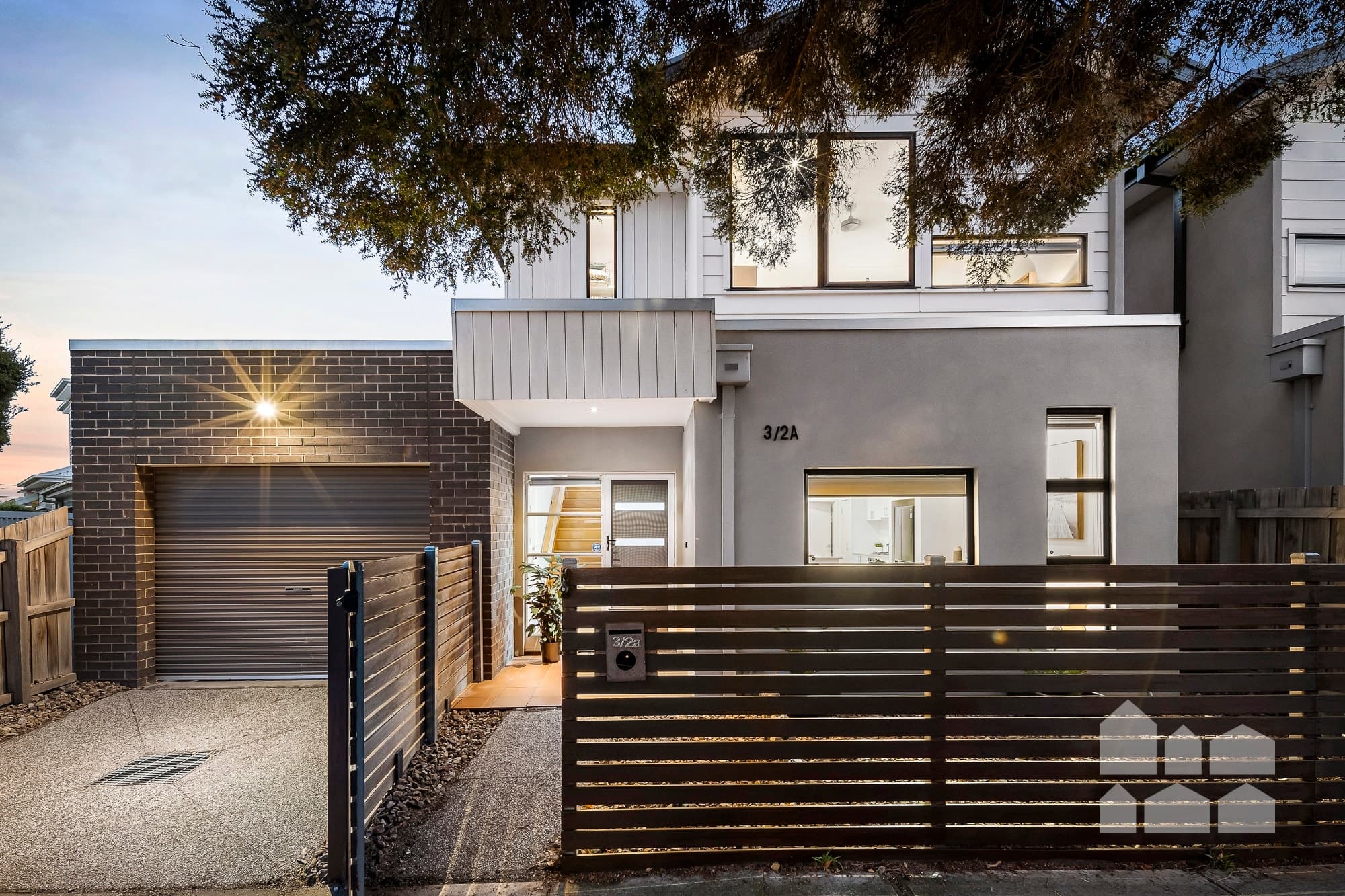 3/2A Bishop Street, Kingsville - Image 1