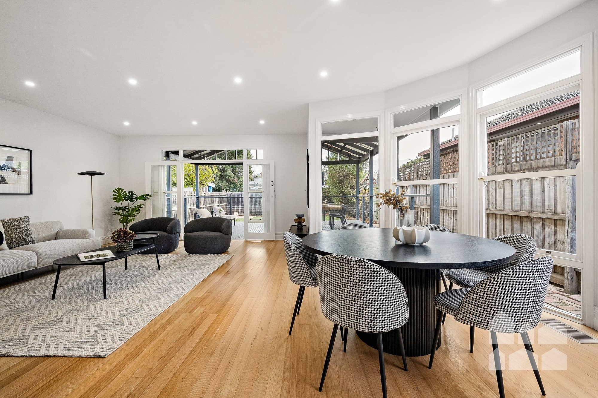 84 Creswick Street, Footscray - Thumbnail 4