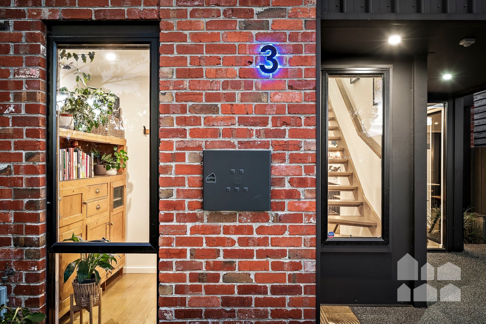 3 Swan Street, Footscray - Thumbnail 2