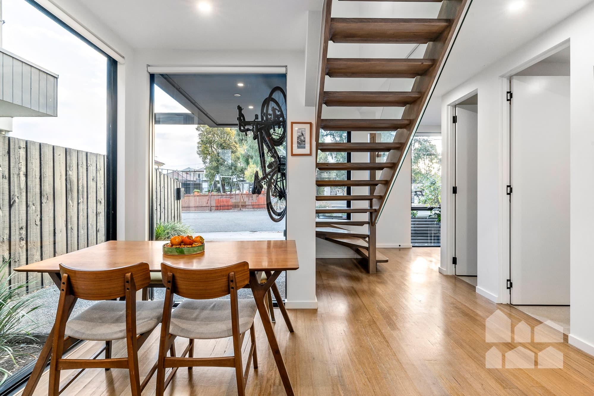3 Swan Street, Footscray - Thumbnail 8