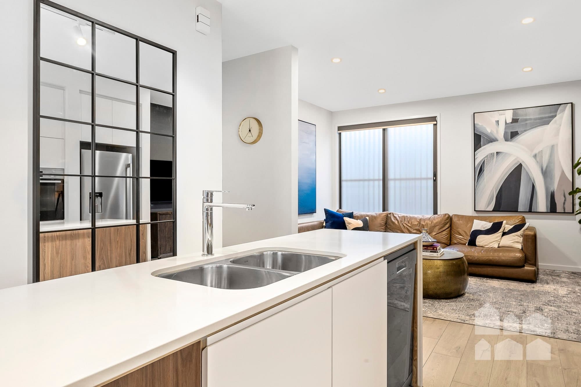 3 Seymour Lane, Williamstown - Thumbnail 5