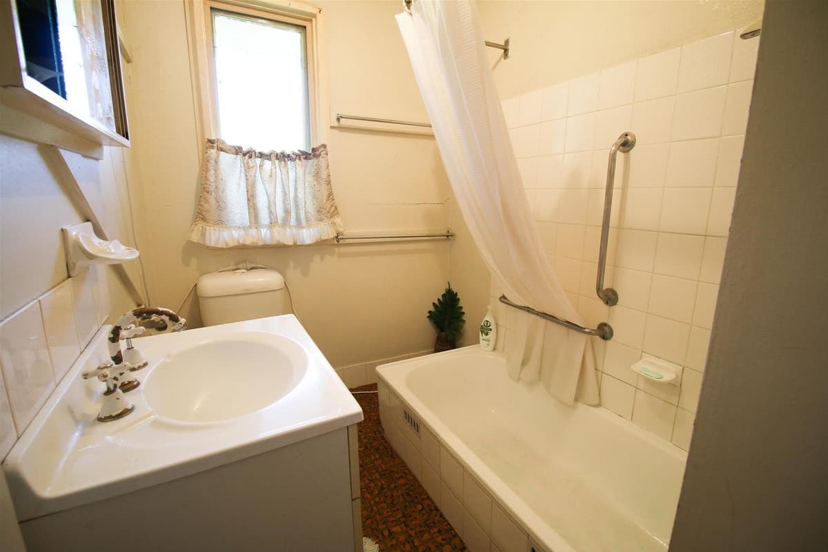 60 Blaxland Avenue, SINGLETON NSW 2330, Singleton - Thumbnail 8
