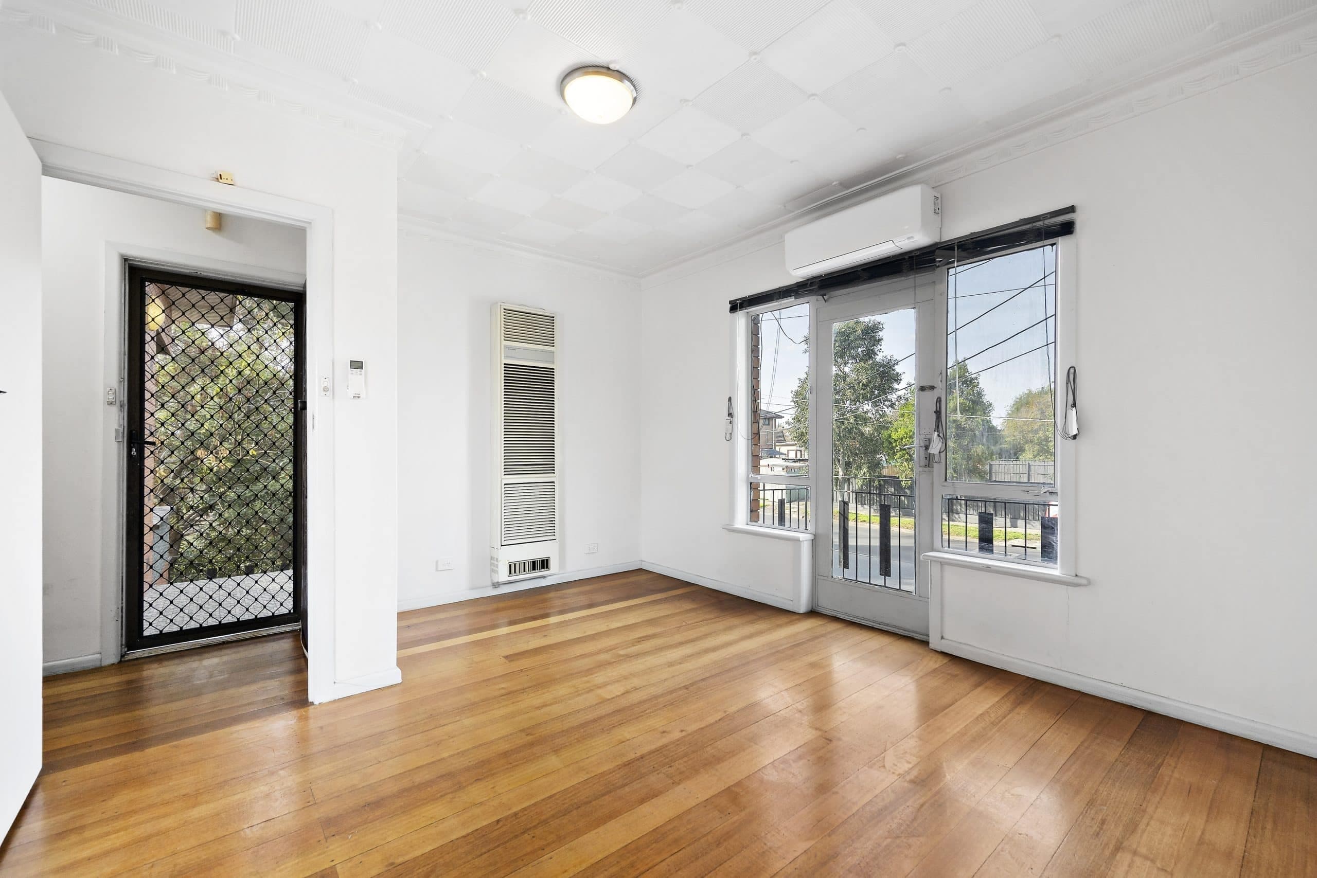 23 Anderson Road, Sunshine - Thumbnail 4
