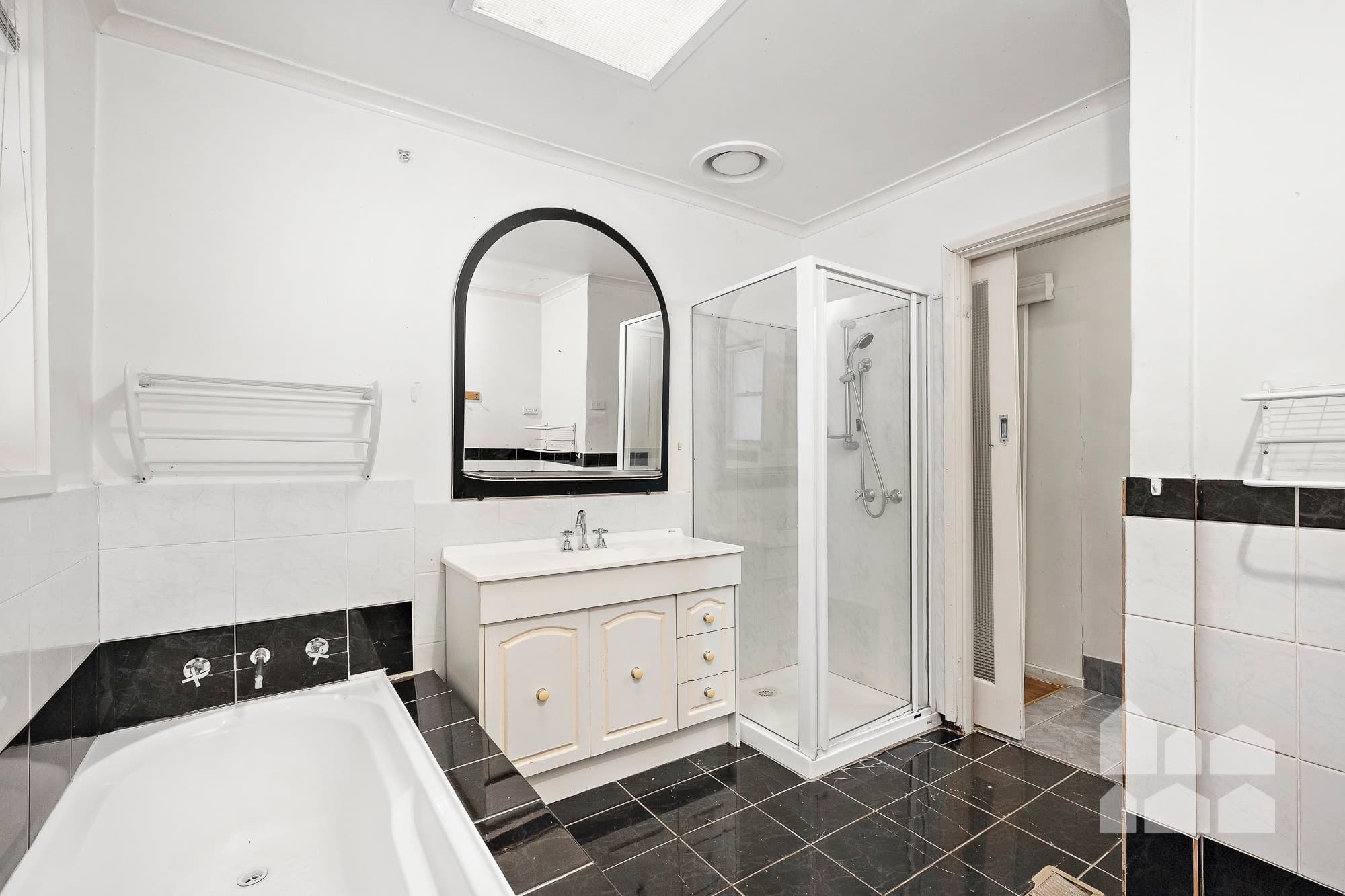 10 Bickley Court, Sunshine West - Thumbnail 7