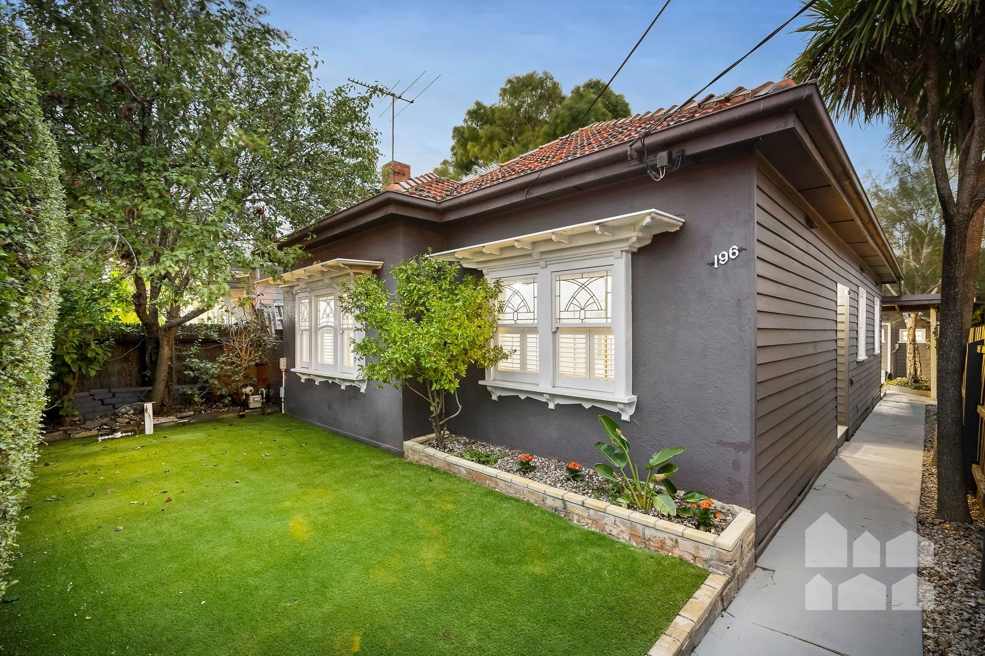 196 Williamstown Road, Kingsville - Image 1
