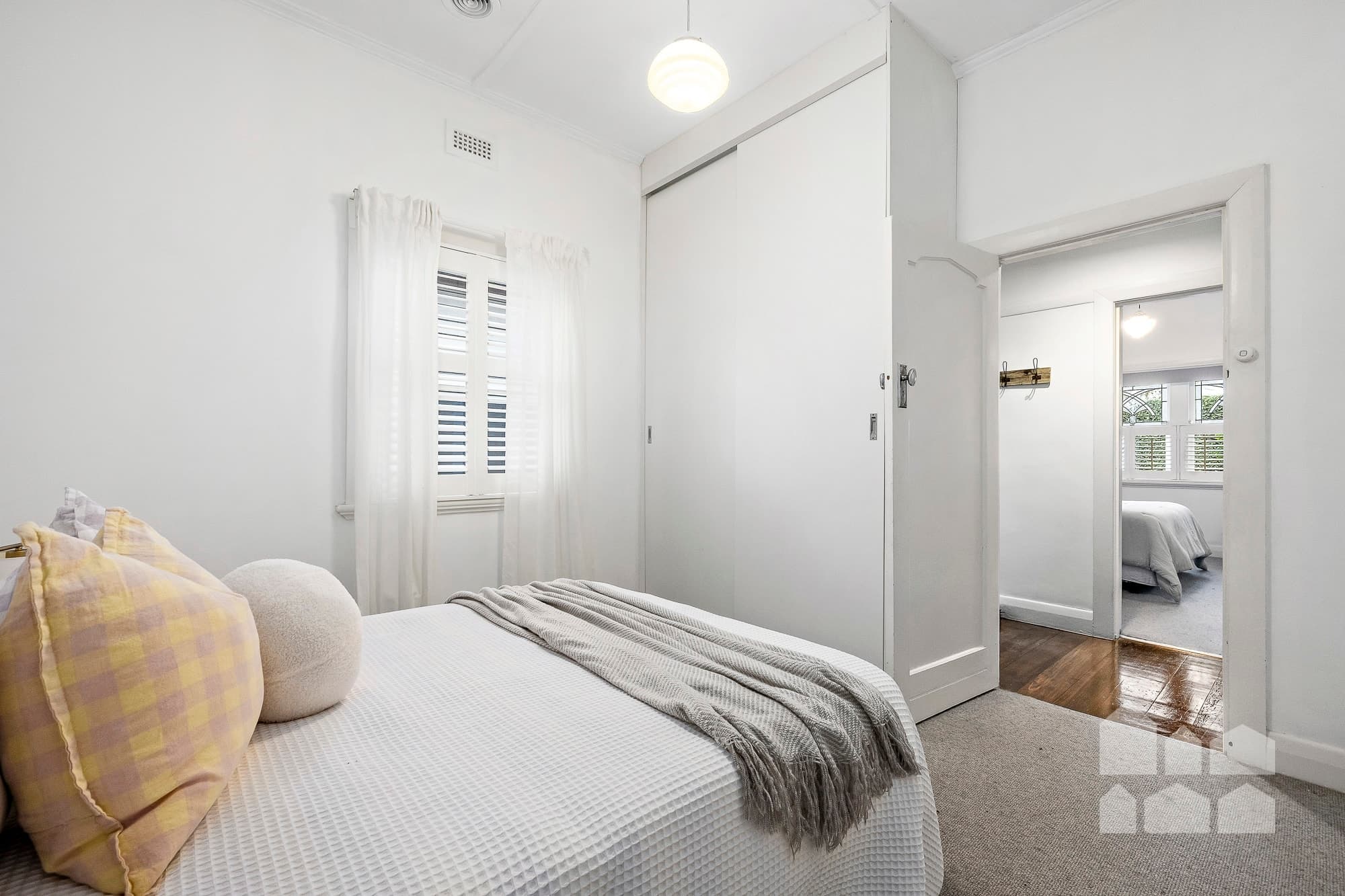 196 Williamstown Road, Kingsville - Thumbnail 8