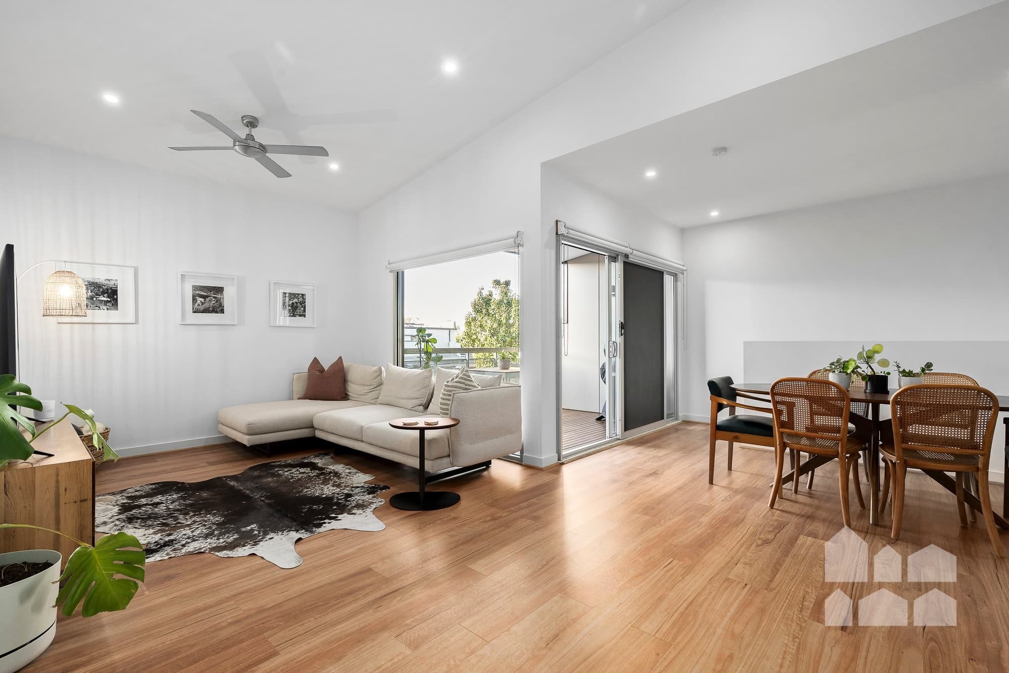 13 Newman Drive, Footscray - Thumbnail 2