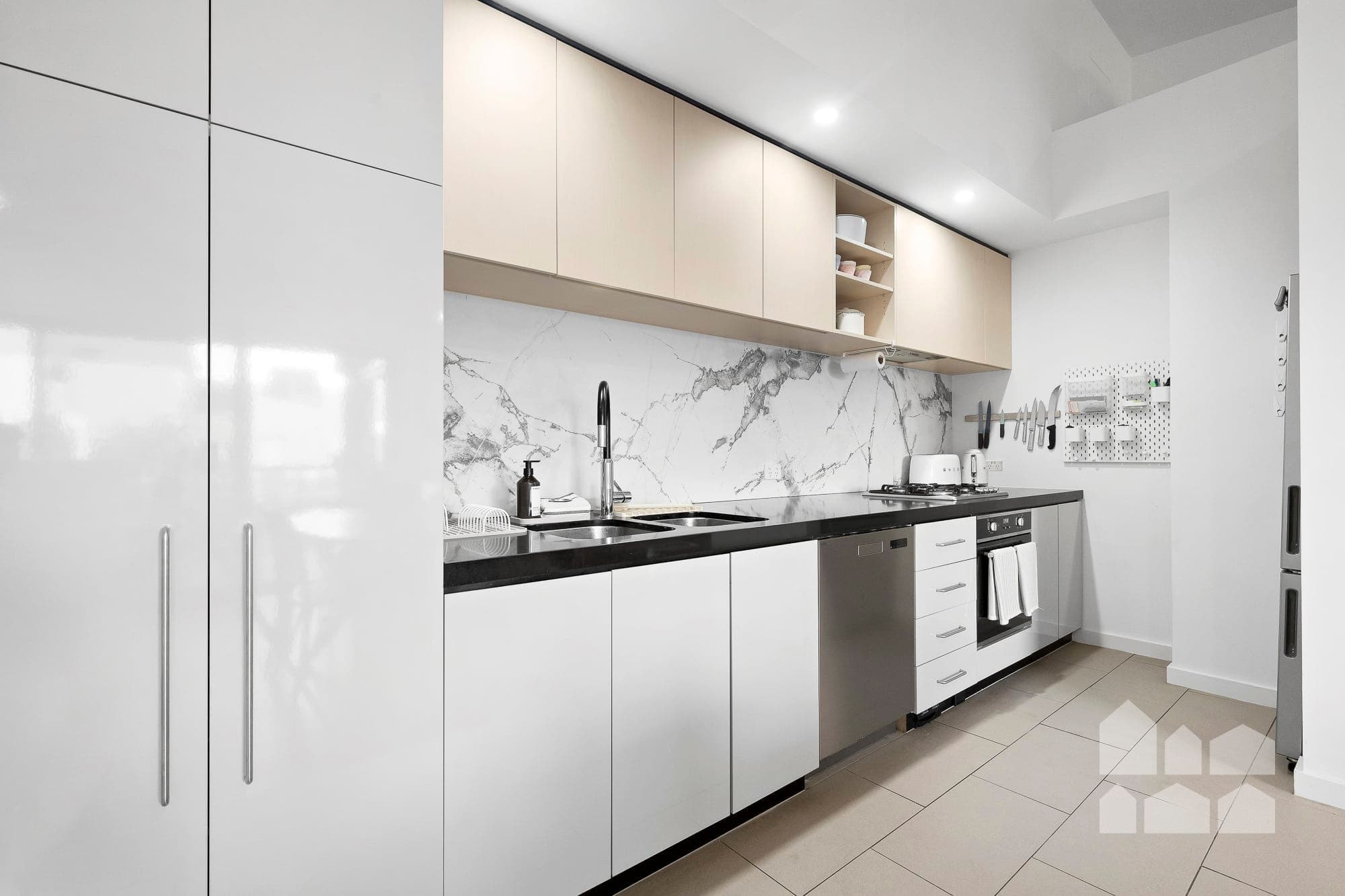 13 Newman Drive, Footscray - Thumbnail 4
