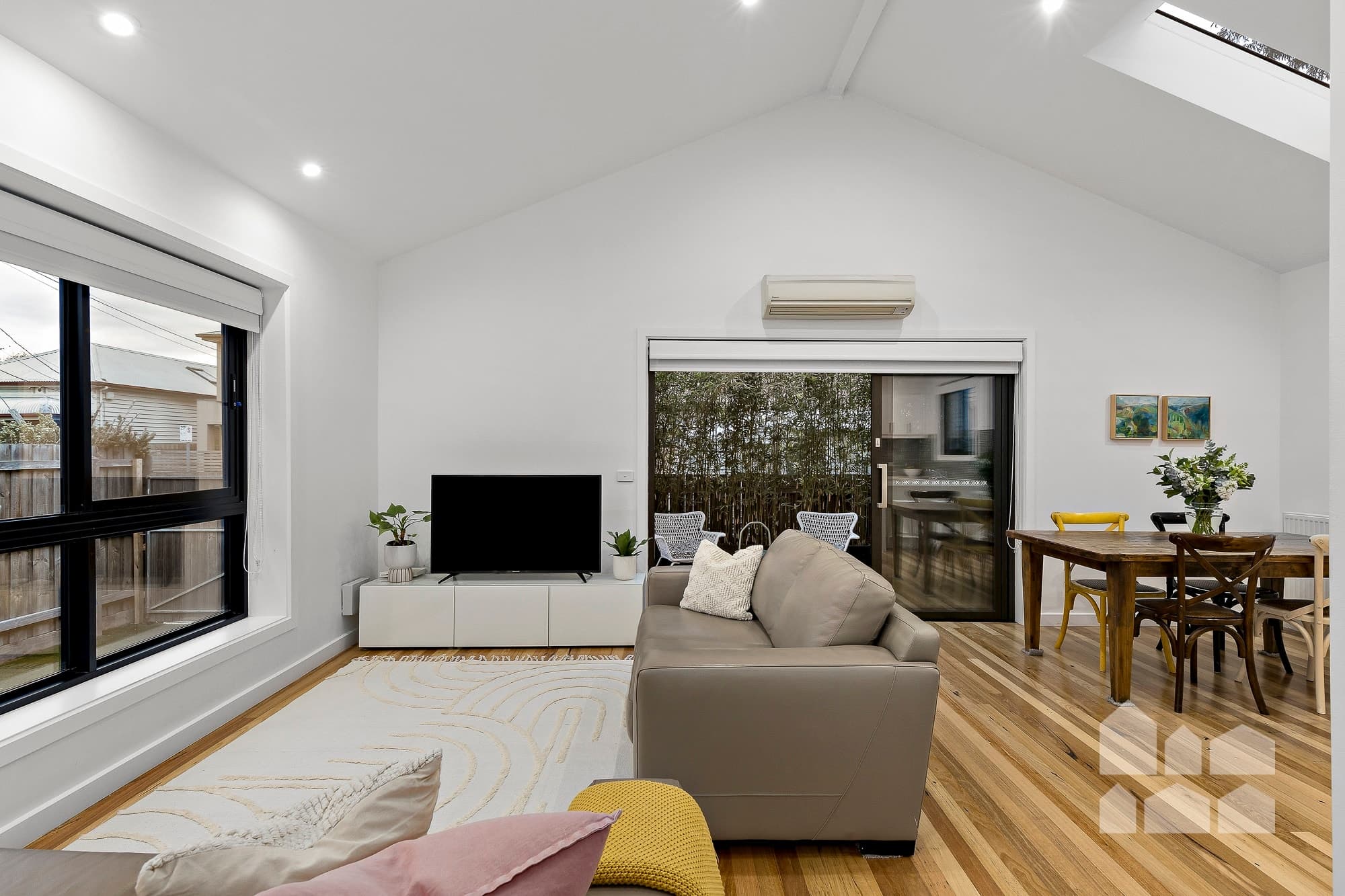 15 Murray Street, Yarraville - Thumbnail 3
