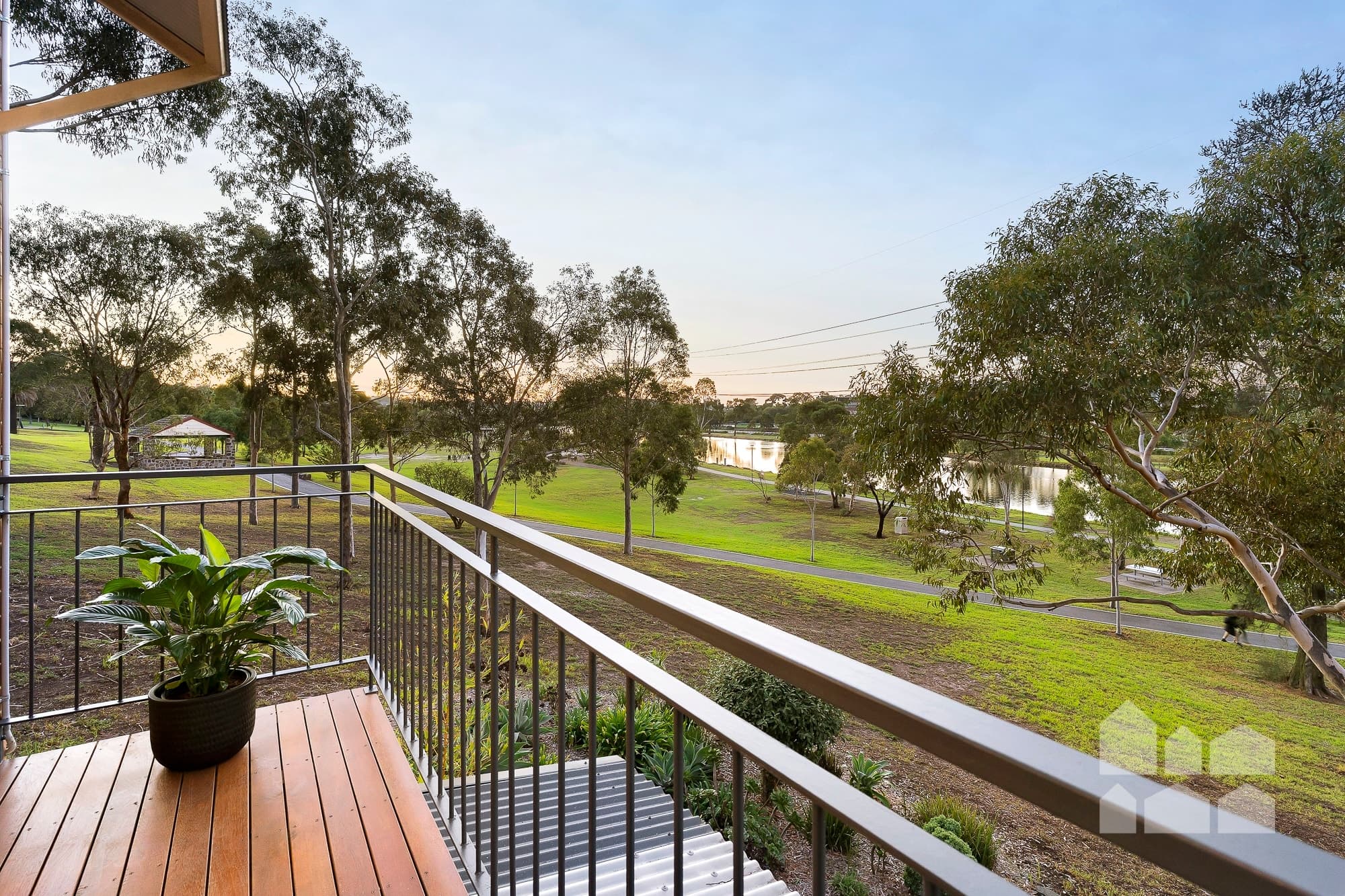 25/2 Ballarat Road, Footscray - Thumbnail 4