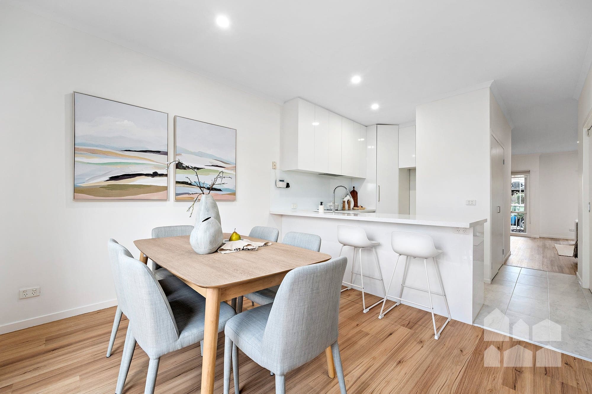 97 Village Way, Maribyrnong - Thumbnail 3
