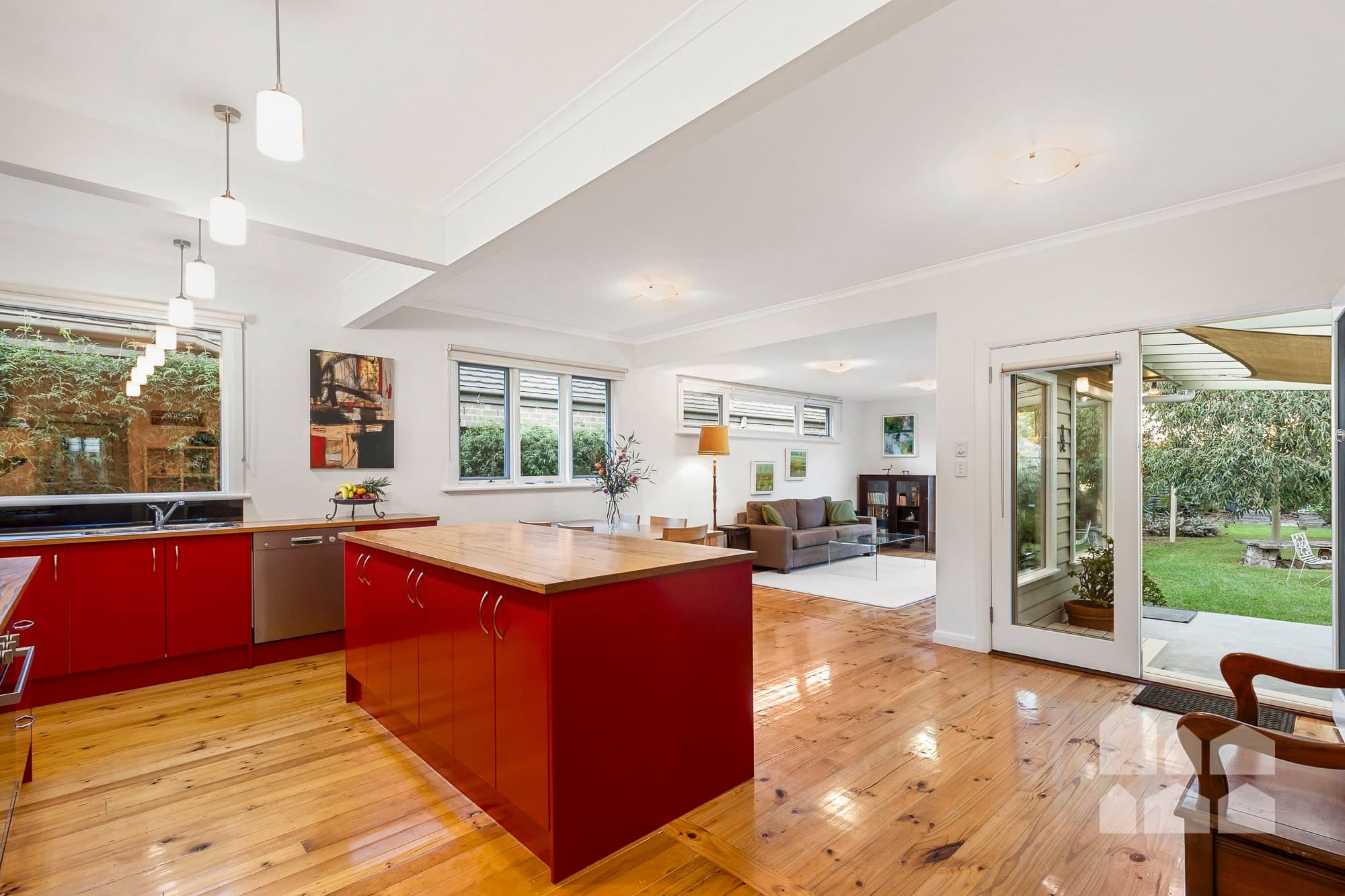23 Dongola Road, West Footscray - Thumbnail 3