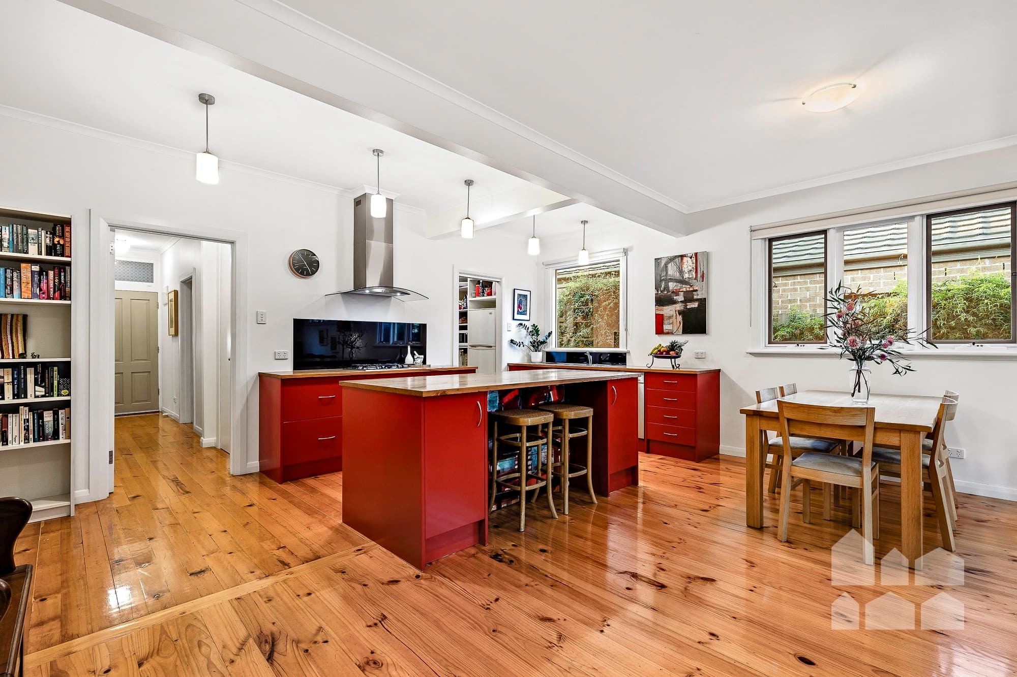 23 Dongola Road, West Footscray - Thumbnail 4