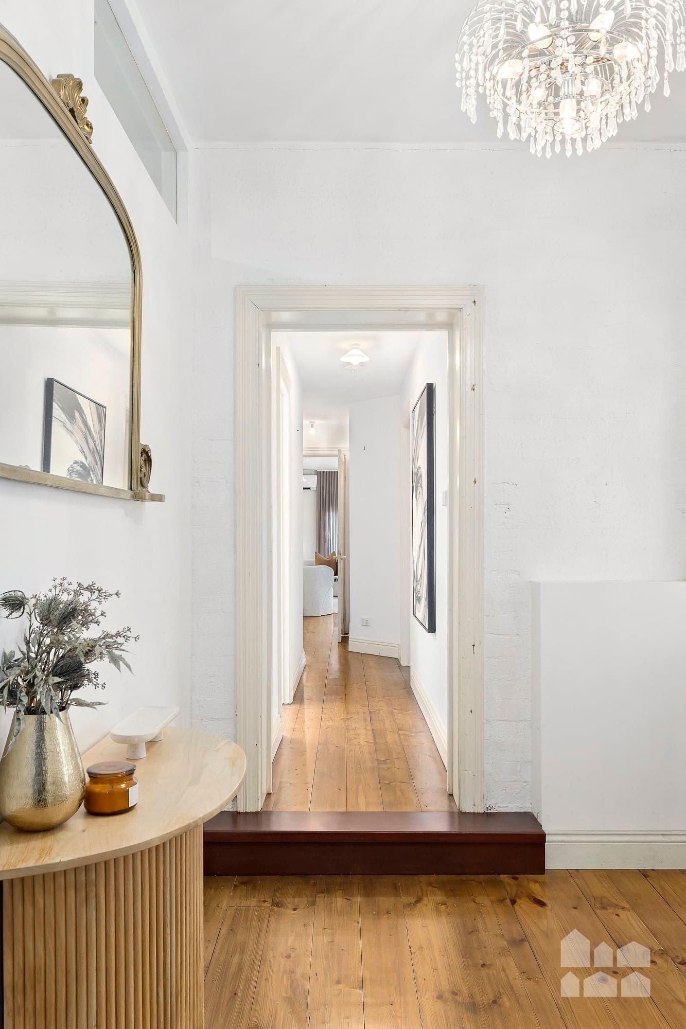 62 Williamstown Road, Kingsville - Thumbnail 2
