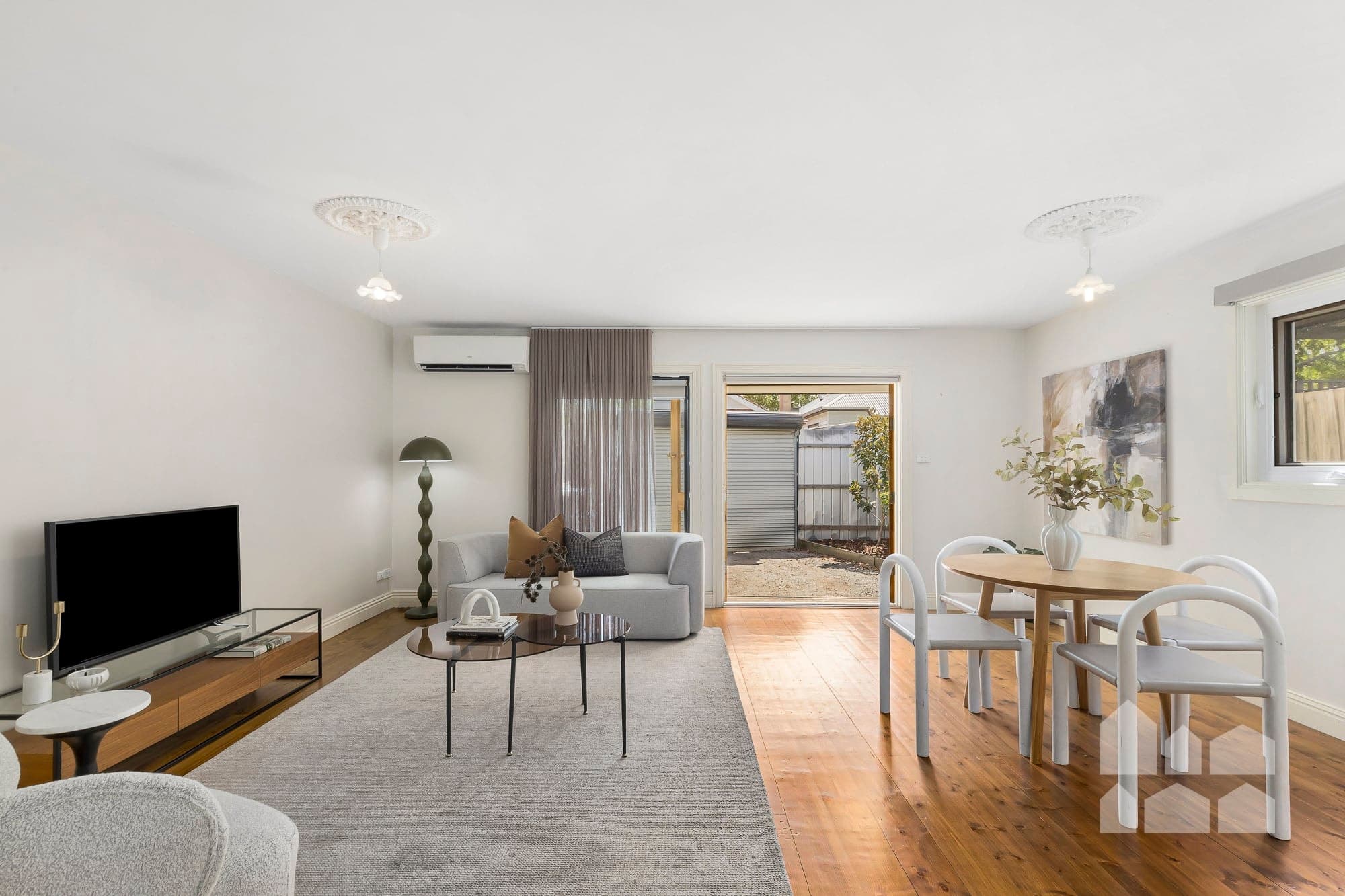 62 Williamstown Road, Kingsville - Thumbnail 4