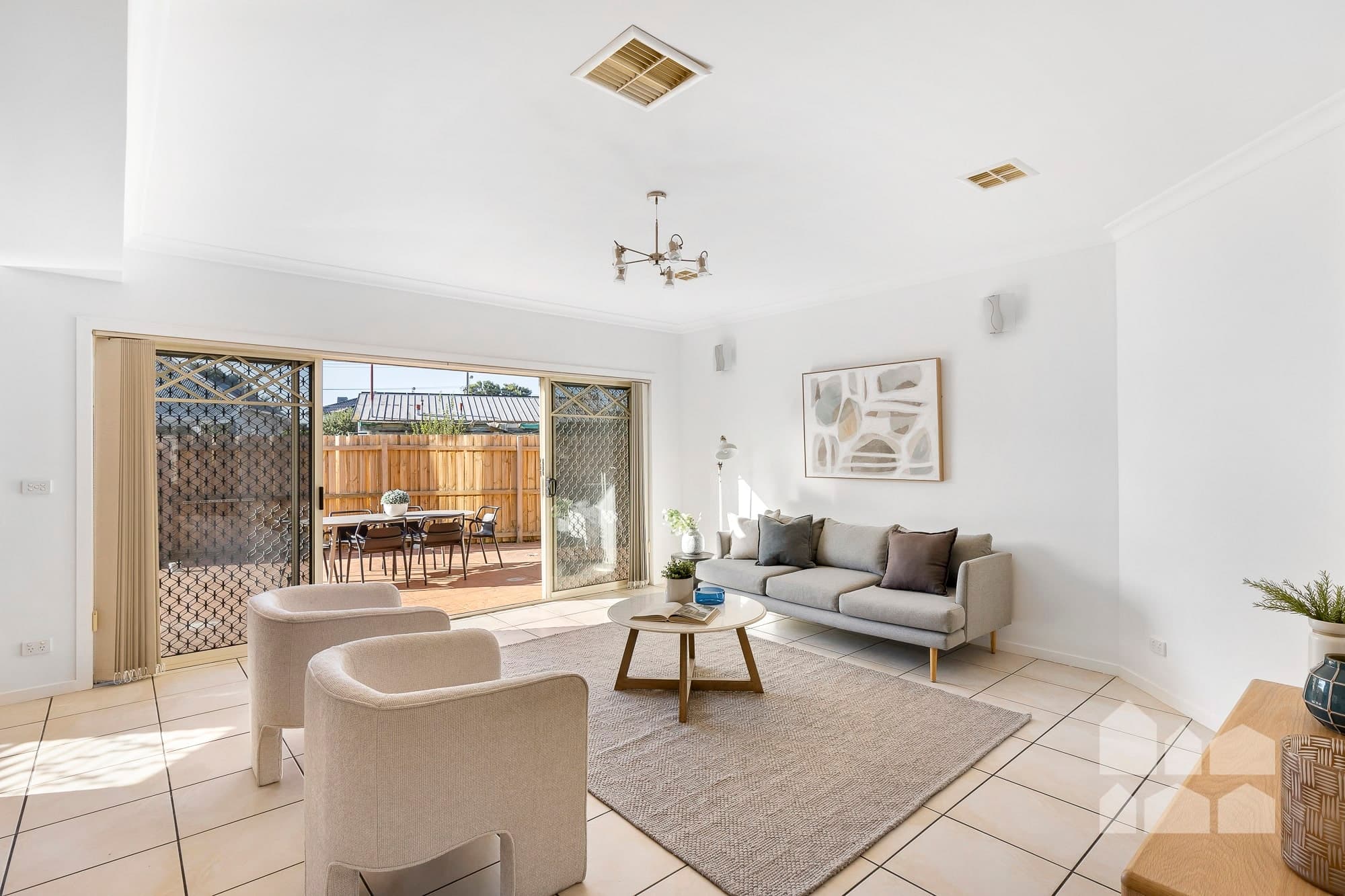 2/16 Rooney Street, Maidstone - Thumbnail 2