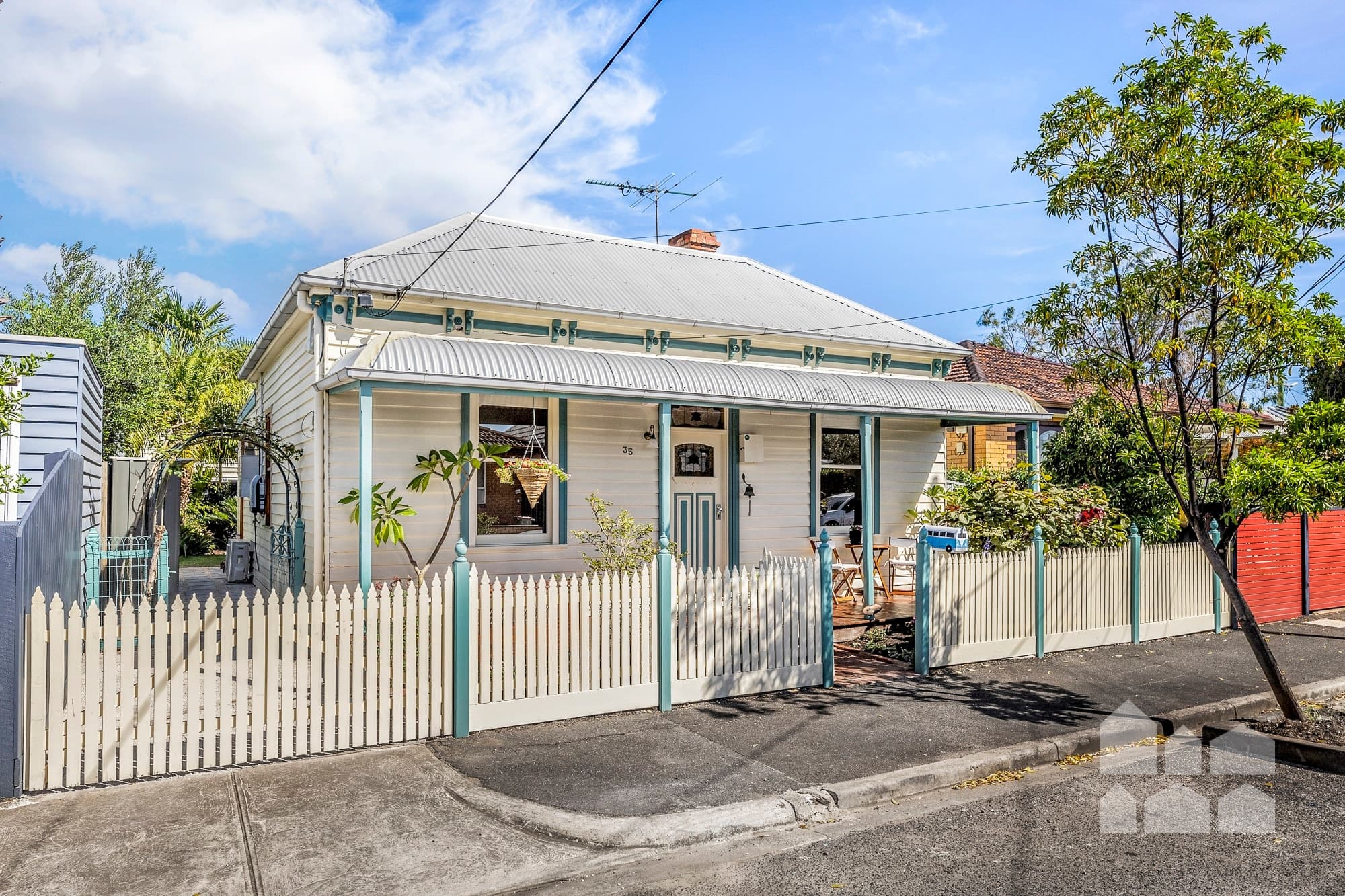 35 Wilson Street, Yarraville - Thumbnail 2