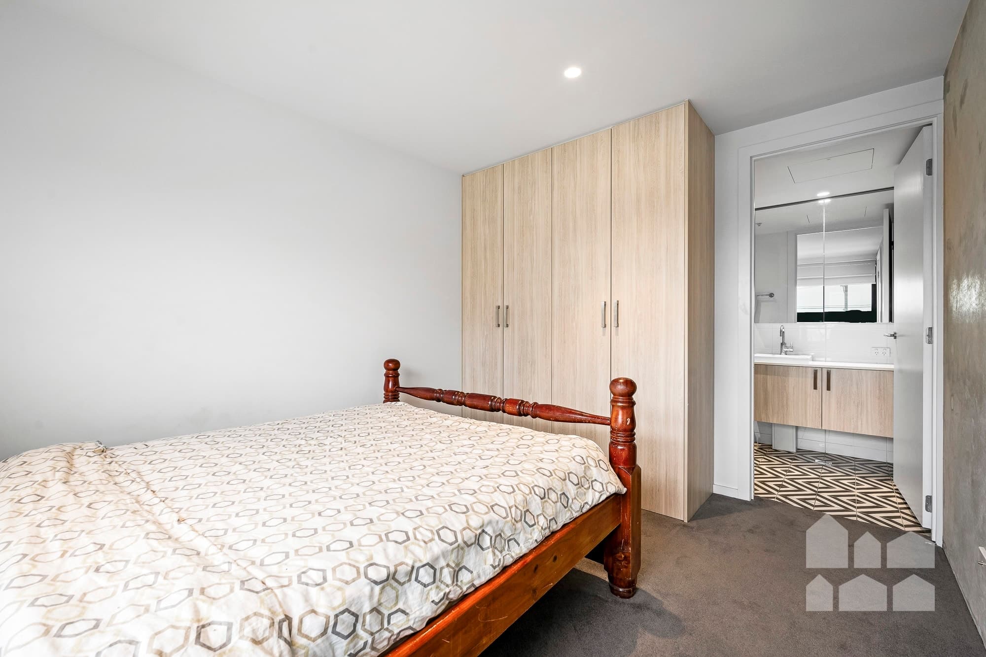 203/205-207 Ballarat Road, Footscray - Thumbnail 4