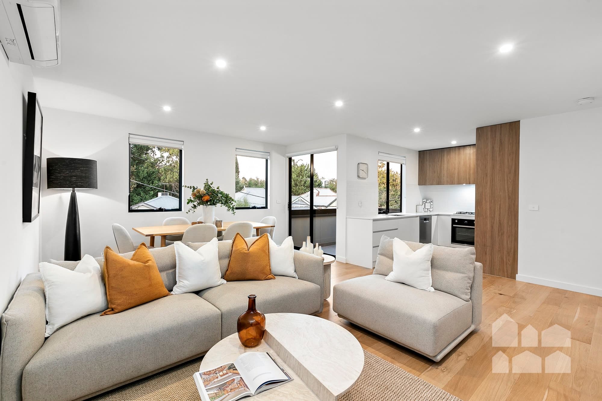 1/7 Coward Street, Footscray - Thumbnail 2