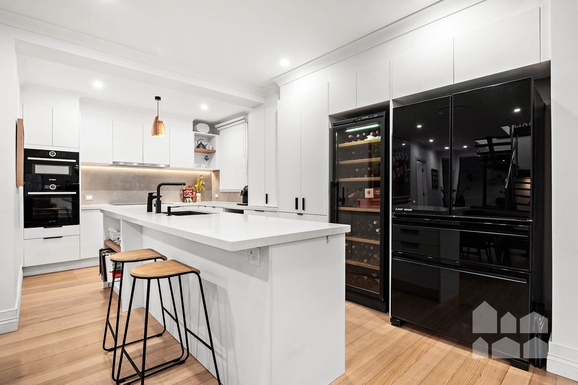 9 Mackay Street, Yarraville - Thumbnail 4