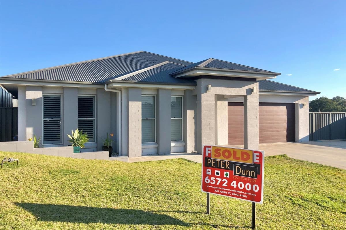 9 Pankhurst Avenue, SINGLETON NSW 2330, Singleton - Image 1